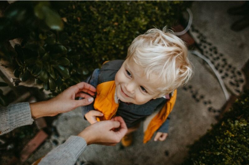 Será que o meu filho é pequeno demais para brincar?